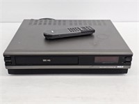 RCA VCR - WORKS - REMOTE IS SPLITTING