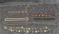Group of vintage jewelry with some semi-precious