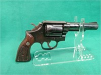 Smith and Wesson 10-6 38spl revolver.