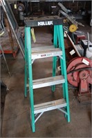 4' Keller Fiberglass Step Ladder