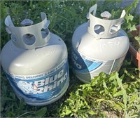 2- Blue Rhino 15lb Propane Tanks