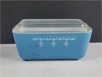 Vintage Pyrex 0502 Blue Snowflake Refeigerator