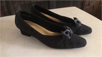 Anmie woman’s shoes size 11
