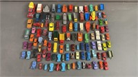 108pc Vtg Diecast Cars w/ Tootsietoy, Dinky +