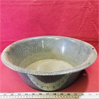 Large Enamelled Wash Bowl (Antique)