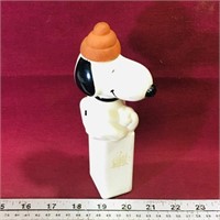 Plastic Snoopy Toy (Vintage) (8" Tall)