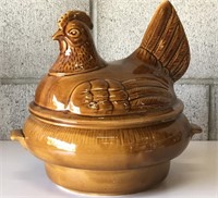 Vintage Nesting Hen Cookie Jar
