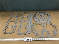 TRACTOR GASKETS