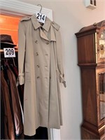Burberrys Trench Coat(Entry)