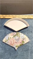 Vtg Porcelain Hand Painted Fan Shape Trinket Box