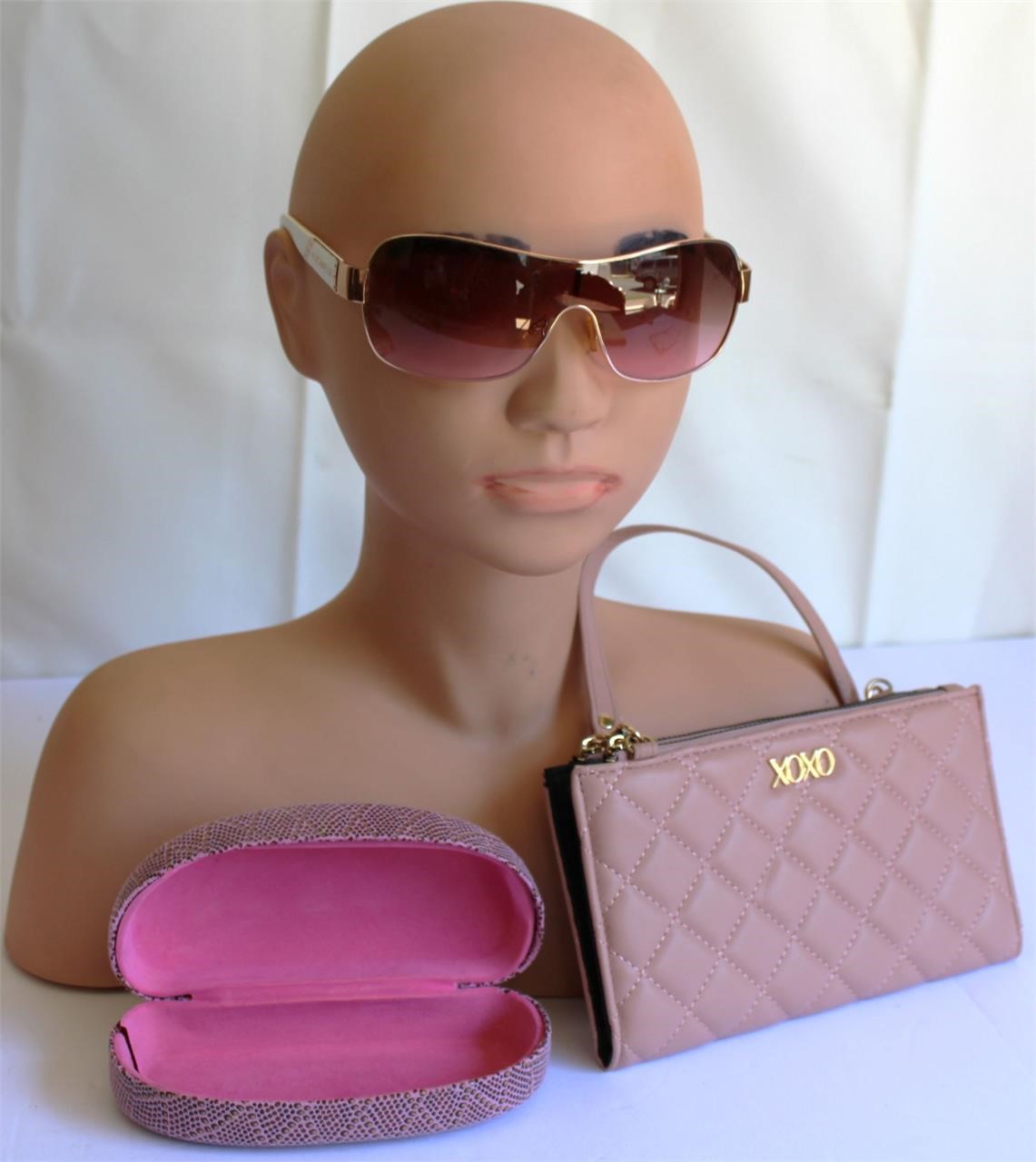 New XOXO Wallet & Rocaware Sunglasses