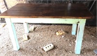 Three Board Top Farm House Table, 34"x60"x31"