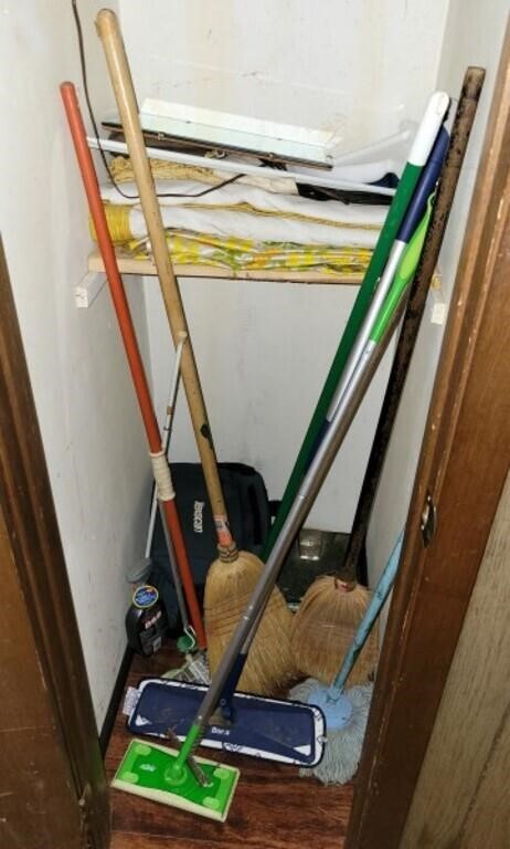 CONTENTS OF CLEANING CLOSET: BROOMS, MOPS,