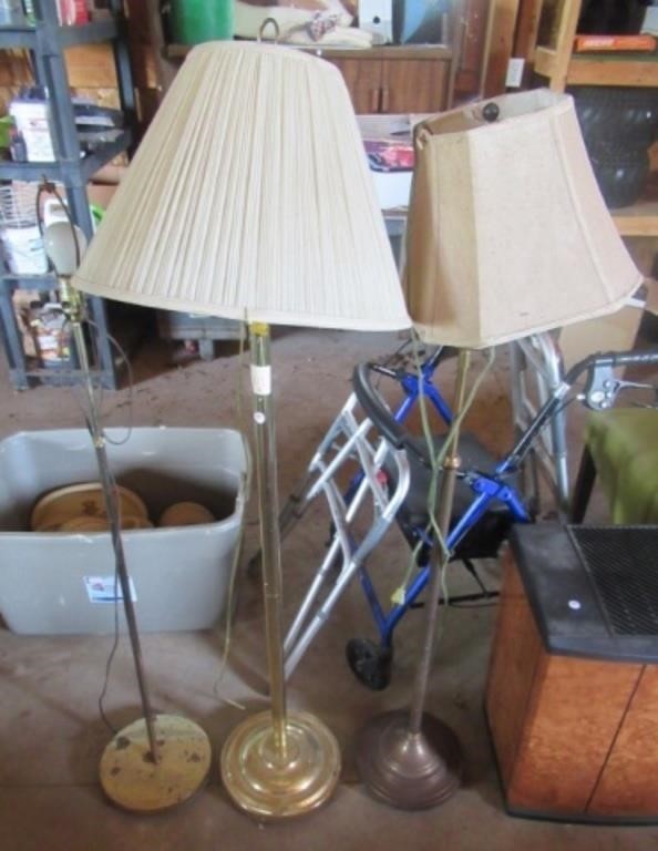 (3) Floor lamps.