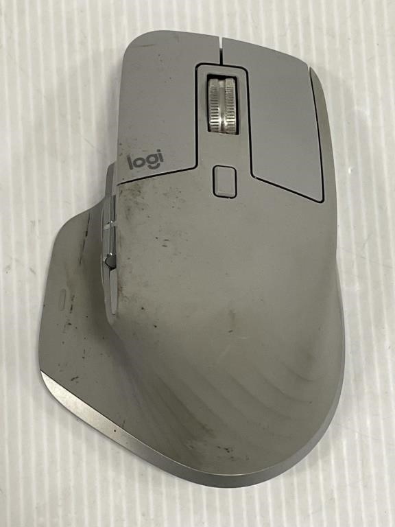 Logitech MX Master 3 intelligent computer mouse
