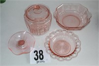 (4) pcs Pink Glassware, Assorted (U231)