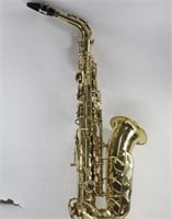 CON SAXOPHONE