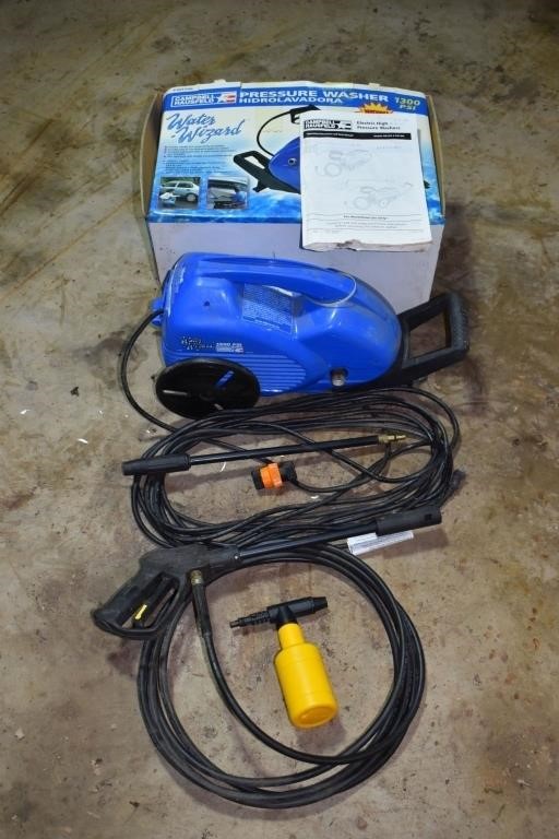 Campbell Hasusfeld 1300psi electric pressure washe