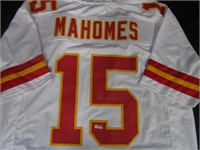 PATRICK MAHOMES SIGNED JERSEY WITH COA