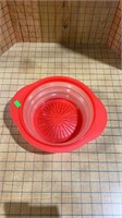 New Tupperware strainer, collapsible bowl