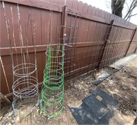 Tomato Cages & Fence Panel