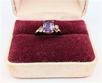 10k Amethyst Ring w/ Accent Diamonds