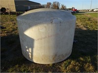 625 Gallon Poly Water Tank
