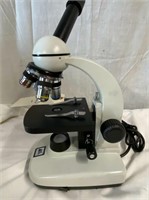 L300- Microscope