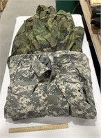 Military jacket size ML w/ camo rain poncho