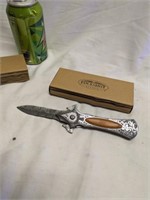 Buckshot Damascus Blade Knife