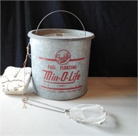 Vintage Frabill's Min-O-Life Minnow Bucket