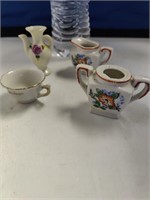Porcelian miniature pottery items