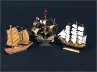 3 Small Wooden Ships