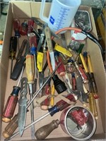 Screwdrivers, knives, screwdriver bits