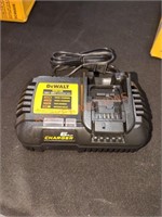 DEWALT 12v,20v battery charger