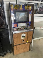 Vintage gaming machine- Powers up - Monitor