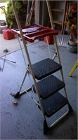 Cosco step ladder