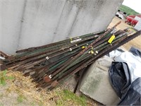 Pile of fence posts mostly 6'