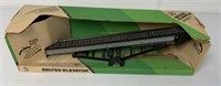 Ertl John Deere belted Elevator NIB,1/16