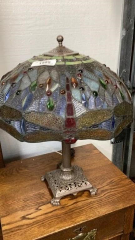 Beautiful dragonfly, Tiffany style lamp