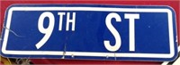 9th st sign