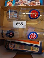 Lot of Chicago Cubs and Bears drinking
