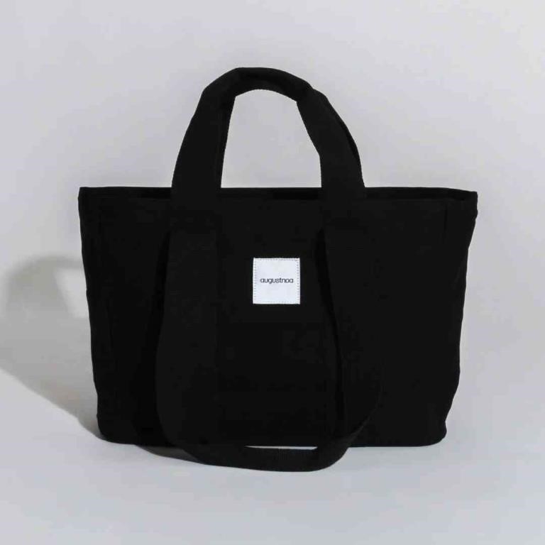 (N) the everyday tote 15.7 W x 11.8 L x 5.9 D inch