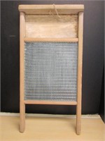 ANTIQUE WASHBOARD - MAKER NOT KNOWN