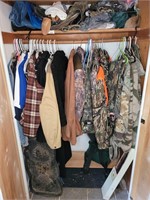 CONTENTS OF CLOSET - OUTDOOR CLOTHING