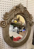 Beautiful oval mirror with very nice wood frame.