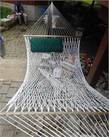 Hammock With Cushion 5' W