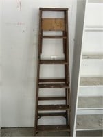 Werner 6' Wooden Ladder