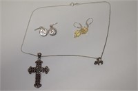 Cosmetic Necklace with 2 Pendants & 2 Earring Sets