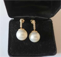 14ct yellow gold diamond pearl earrings